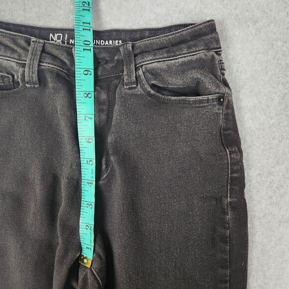 No Boundaries Jeans Womens Junior Size 3 Black 24" Waist - Picture 12 of 14
